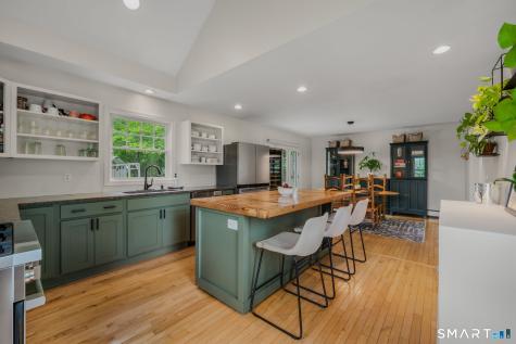 37 Stanton Lane Stonington CT 06379