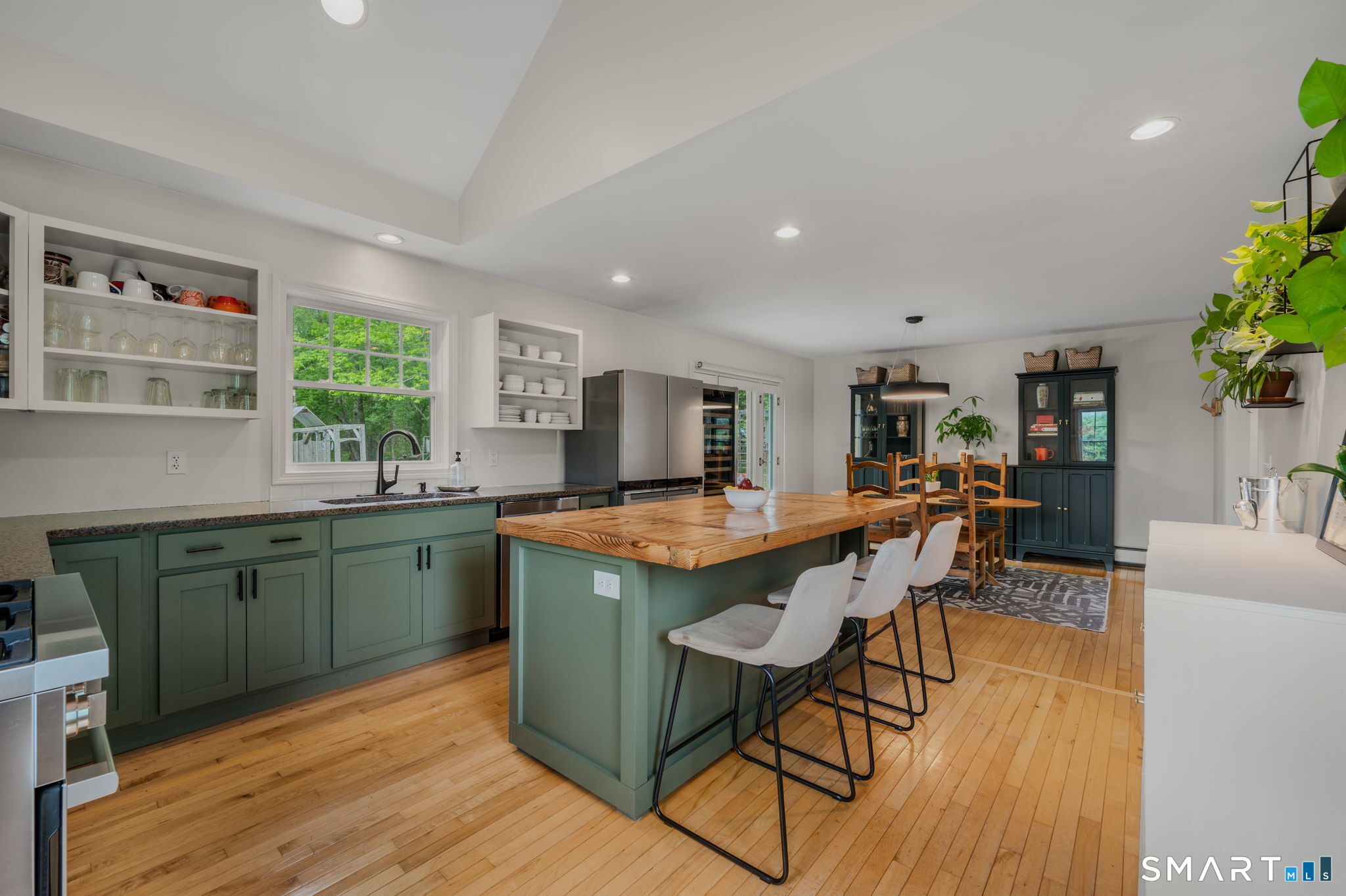 37 Stanton Lane Stonington CT 06379