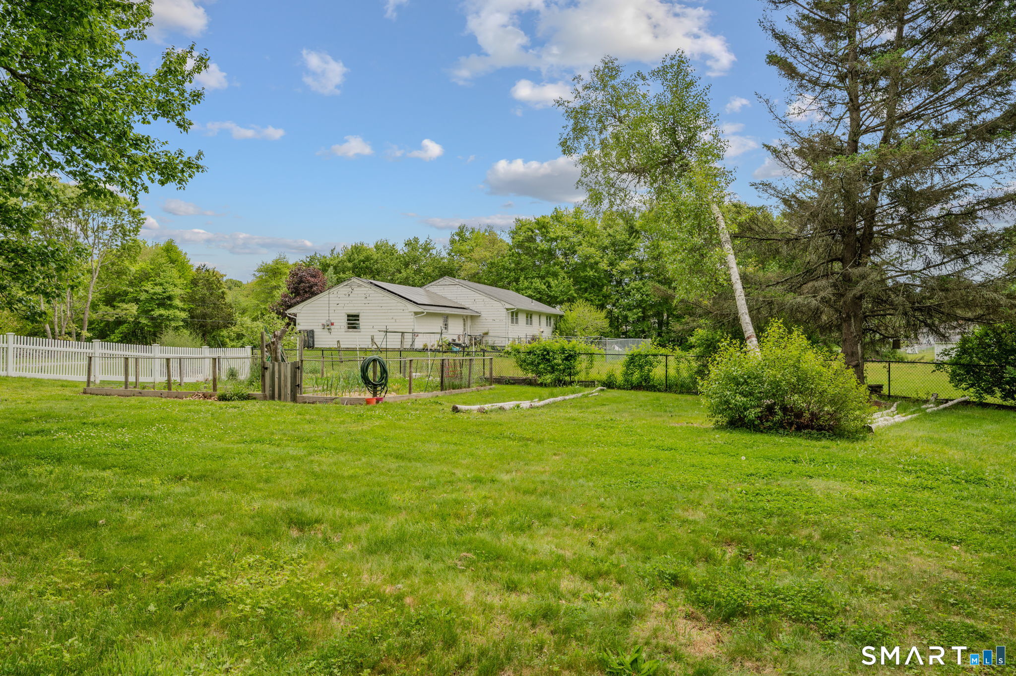 37 Stanton Lane Stonington CT 06379