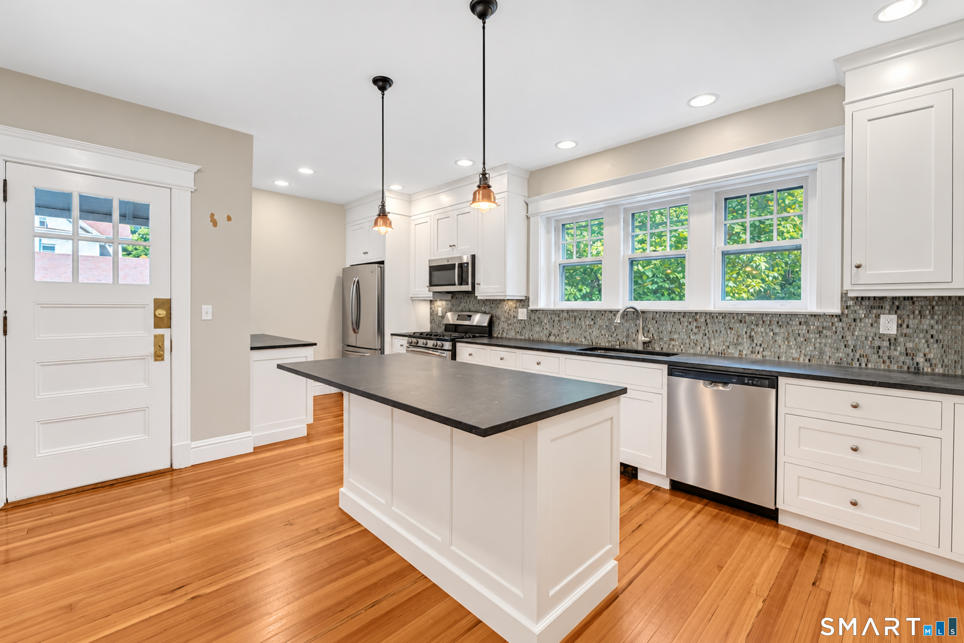 352 Mckinley Avenue New Haven CT 06405