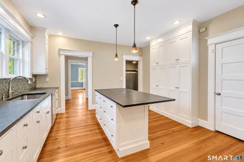 352 Mckinley Avenue New Haven CT 06405