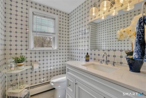 35 Parkwood Drive East Hartford CT 06118