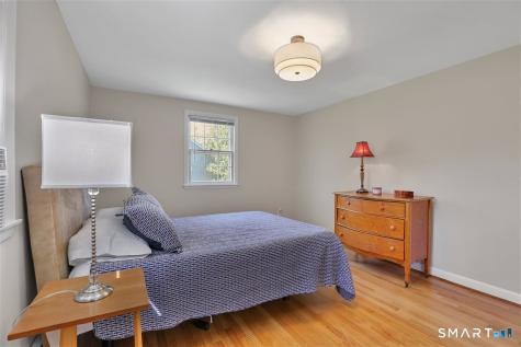 35 Parkwood Drive East Hartford CT 06118