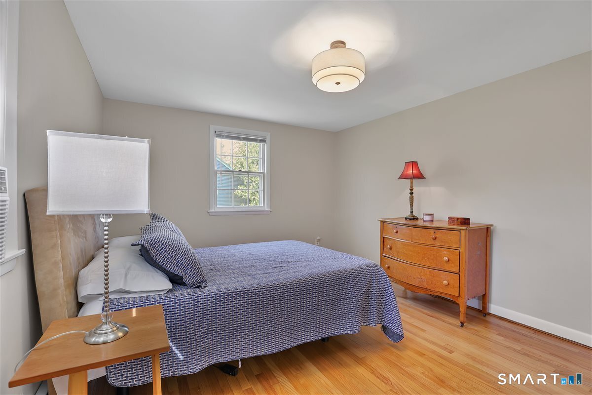 35 Parkwood Drive East Hartford CT 06118