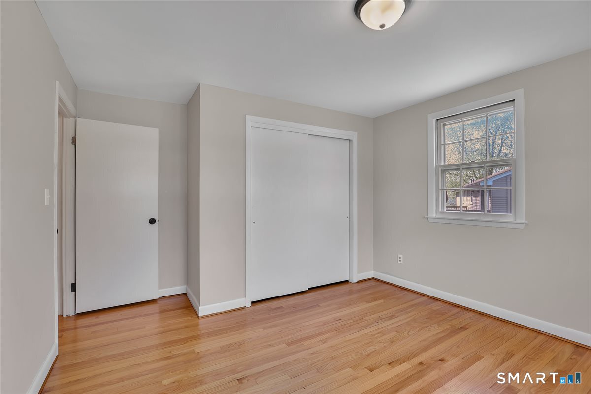 35 Parkwood Drive East Hartford CT 06118