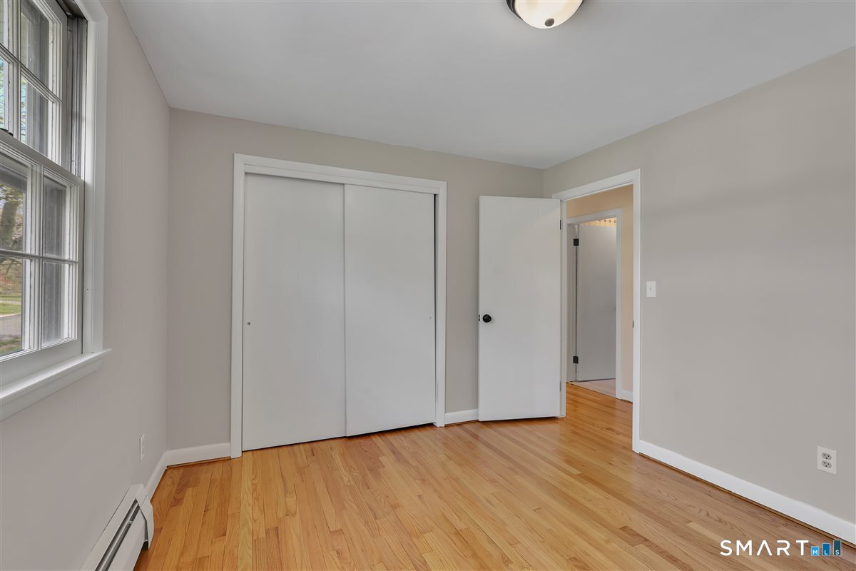 35 Parkwood Drive East Hartford CT 06118