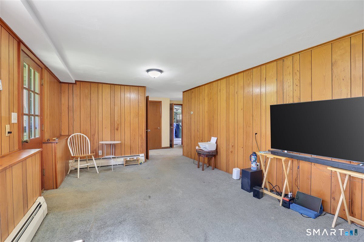35 Parkwood Drive East Hartford CT 06118