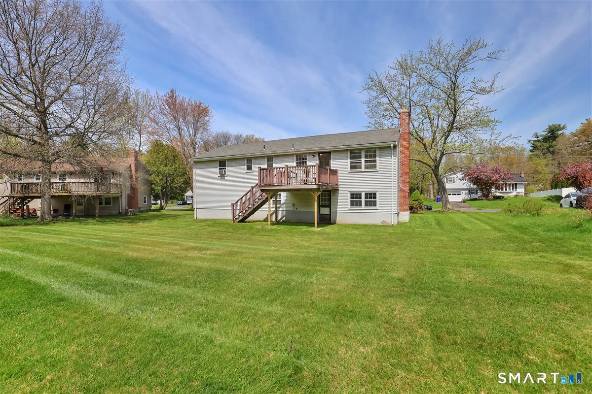 35 Parkwood Drive East Hartford CT 06118