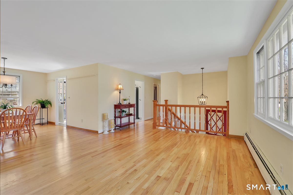 35 Parkwood Drive East Hartford CT 06118