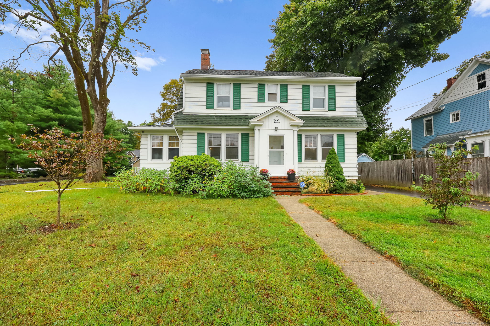 10 Fleetwood Avenue Bethel CT 06801