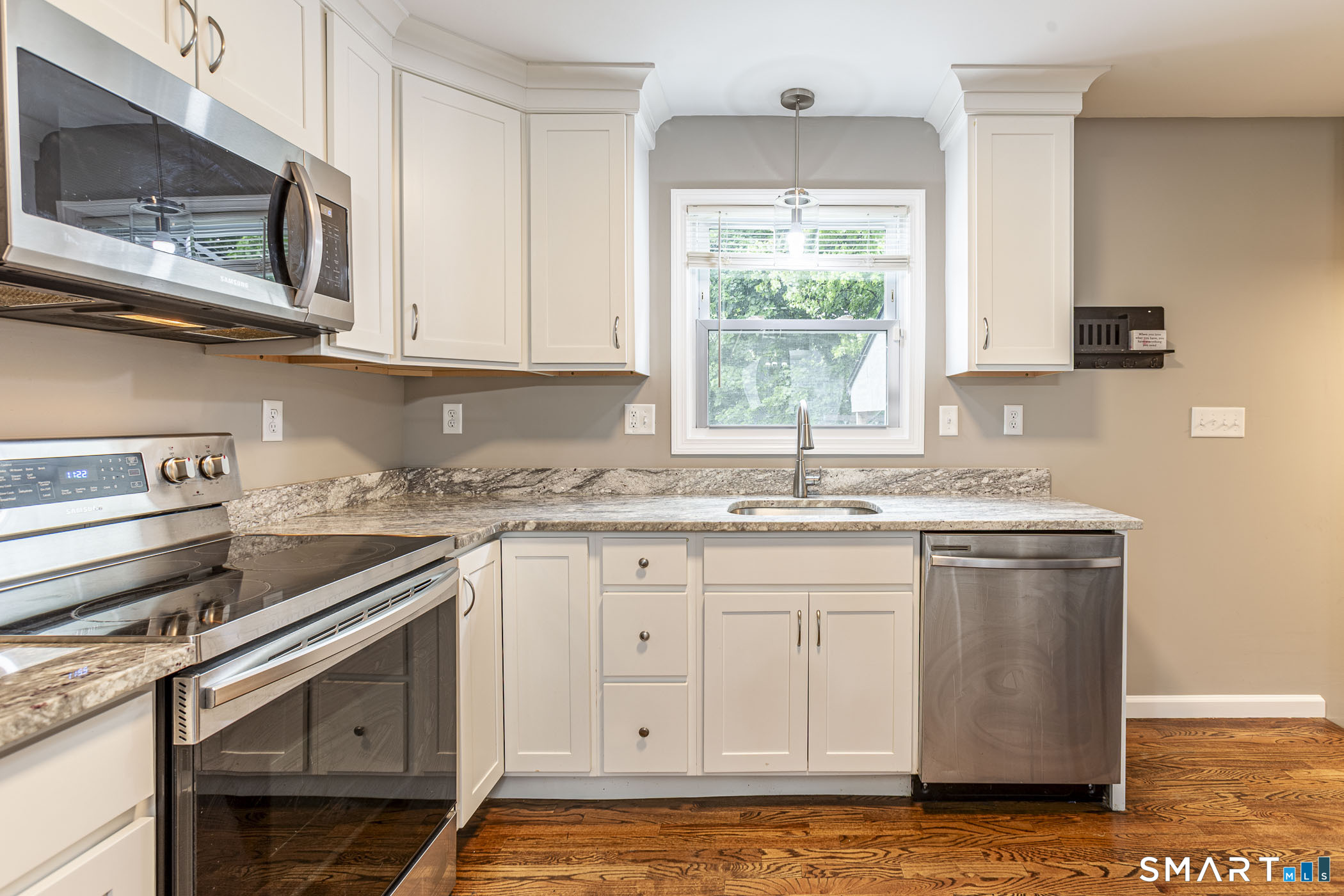 148 Central Avenue West Haven CT 06516