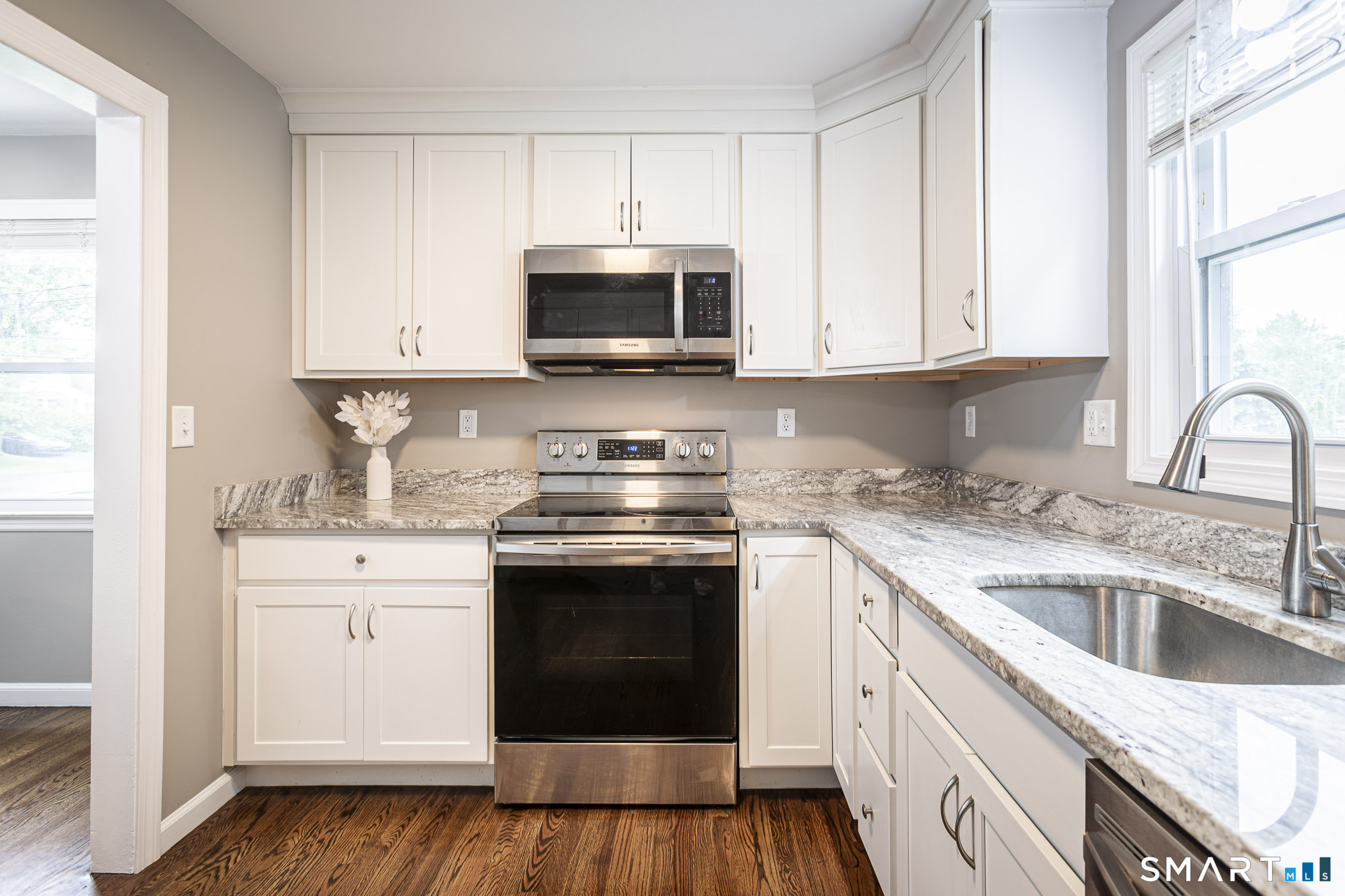 148 Central Avenue West Haven CT 06516