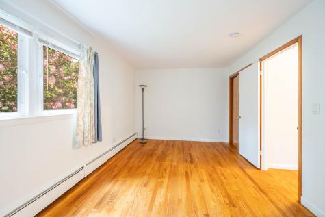 25 Old Middle Road Brookfield CT 06804