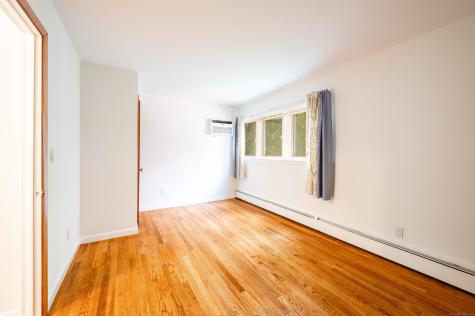 25 Old Middle Road Brookfield CT 06804
