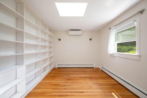 25 Old Middle Road Brookfield CT 06804