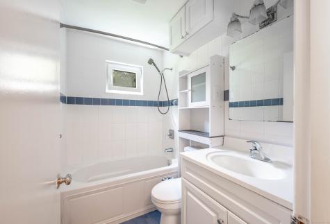 25 Old Middle Road Brookfield CT 06804