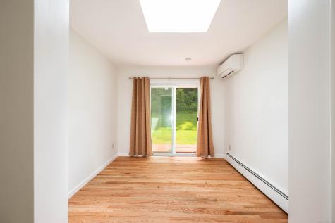25 Old Middle Road Brookfield CT 06804