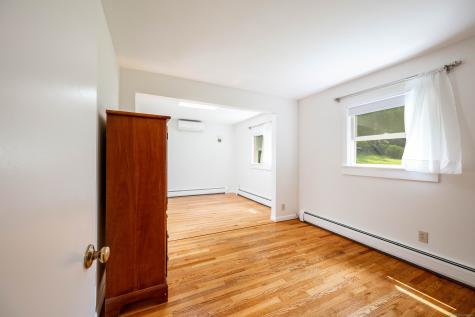 25 Old Middle Road Brookfield CT 06804