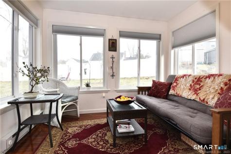 32 Barton Circle North Haven CT 06473