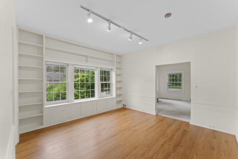 18 Glover Avenue Newtown CT 06470