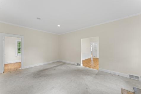 18 Glover Avenue Newtown CT 06470