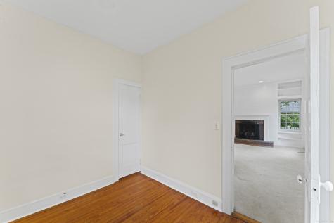 18 Glover Avenue Newtown CT 06470
