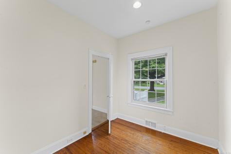 18 Glover Avenue Newtown CT 06470