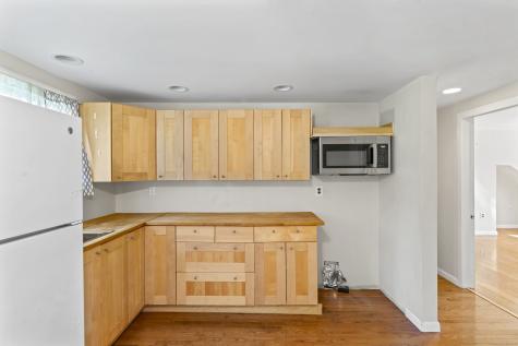 18 Glover Avenue Newtown CT 06470