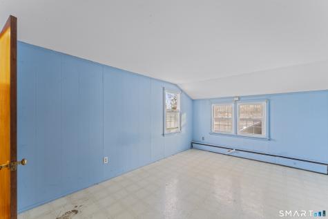 32 Brentwood Drive Bloomfield CT 06002