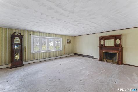 32 Brentwood Drive Bloomfield CT 06002