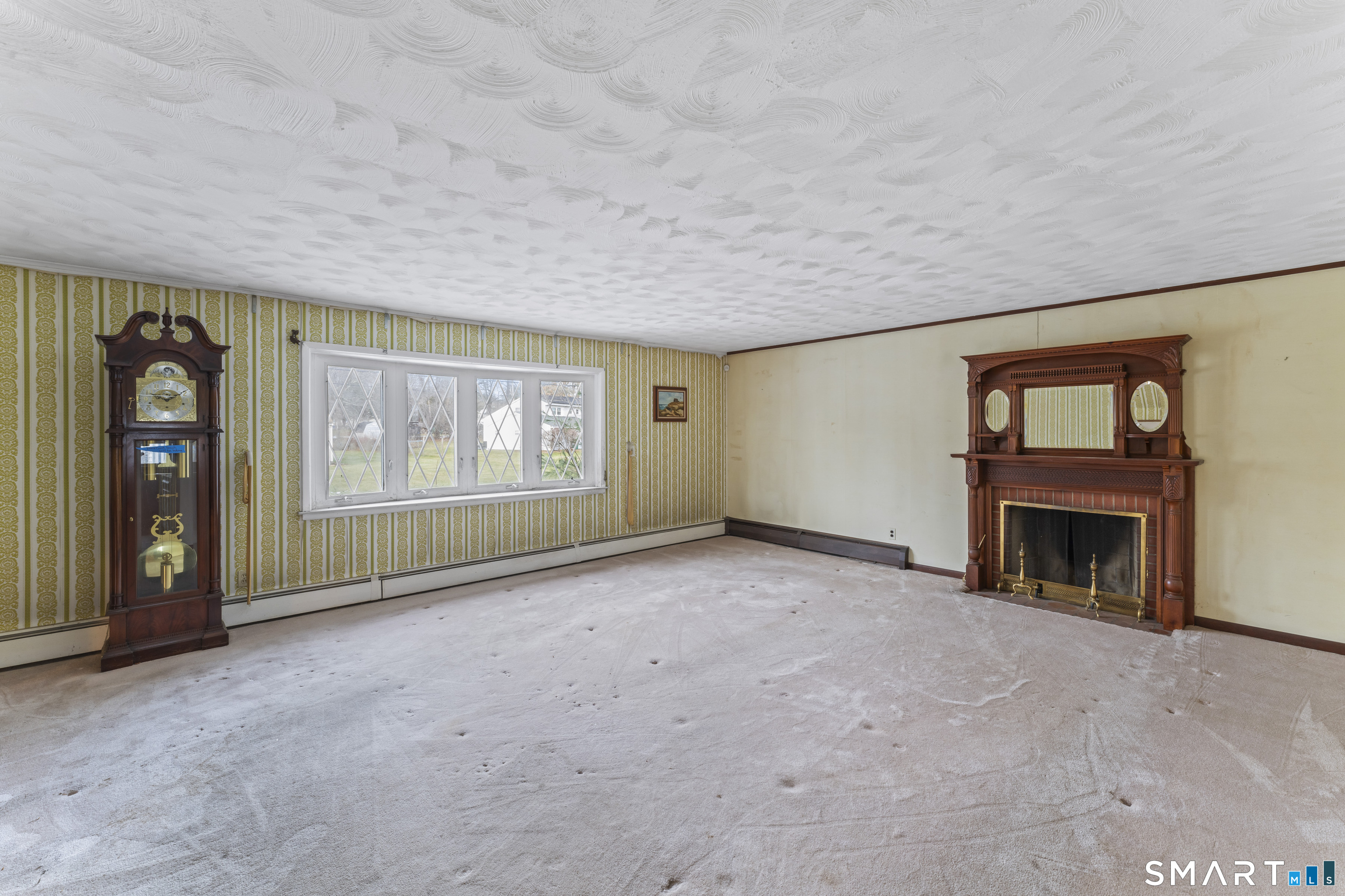 32 Brentwood Drive Bloomfield CT 06002