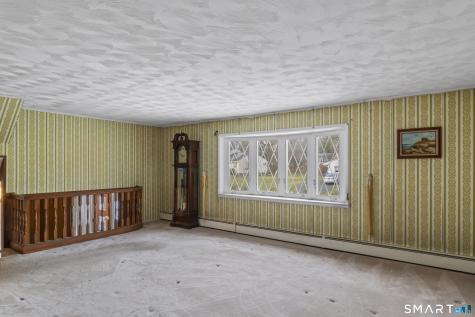 32 Brentwood Drive Bloomfield CT 06002