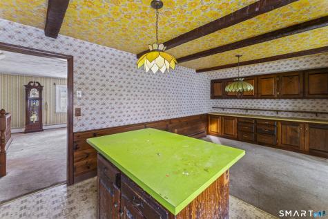 32 Brentwood Drive Bloomfield CT 06002