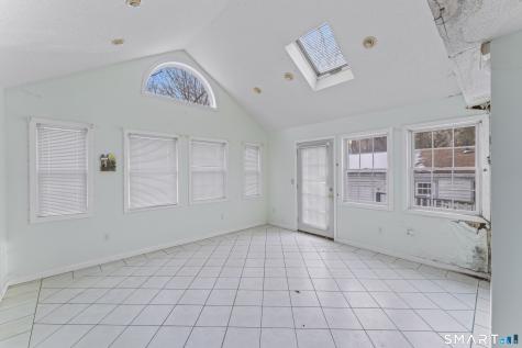 32 Brentwood Drive Bloomfield CT 06002