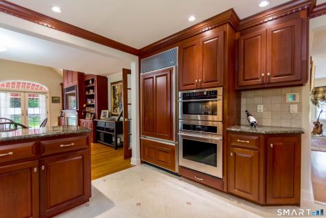 274 Valleyview Road Fairfield CT 06824