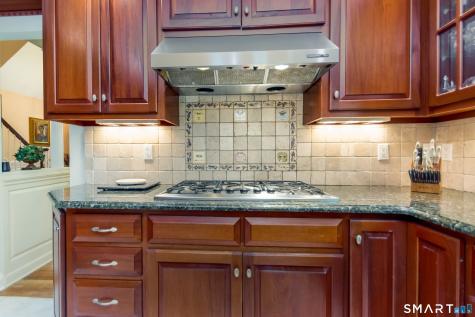 274 Valleyview Road Fairfield CT 06824