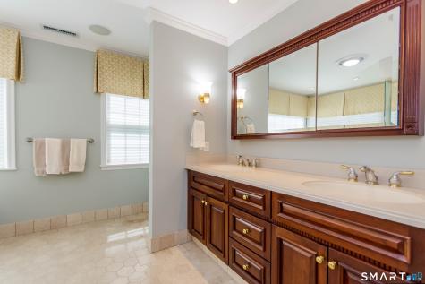 274 Valleyview Road Fairfield CT 06824