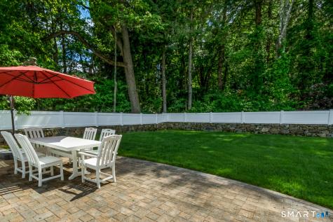 274 Valleyview Road Fairfield CT 06824