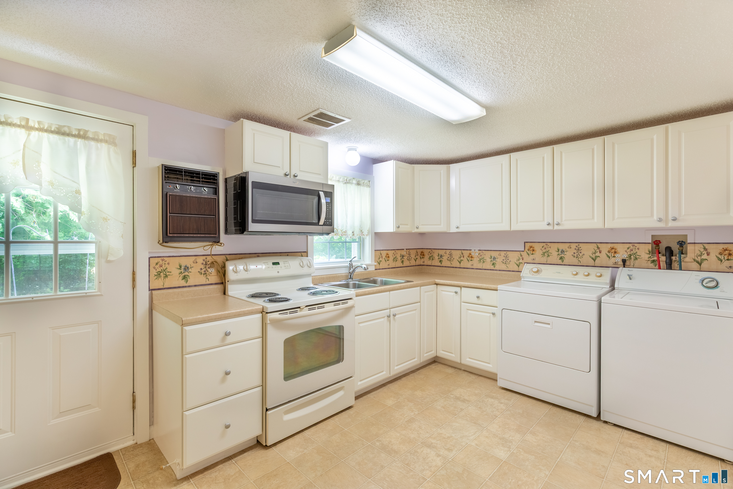195 Daly Road Coventry CT 06238