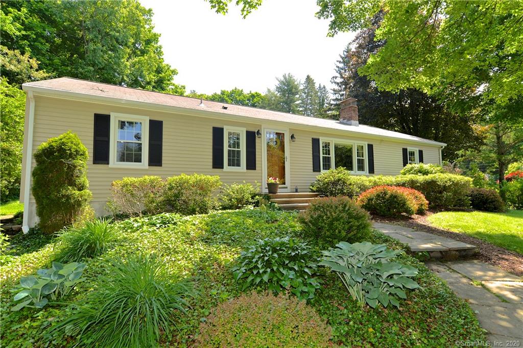 10 Cherry Lane Brookfield CT 06804