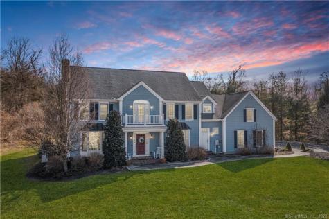 220 Saddle Ridge Lane Southbury CT 06488
