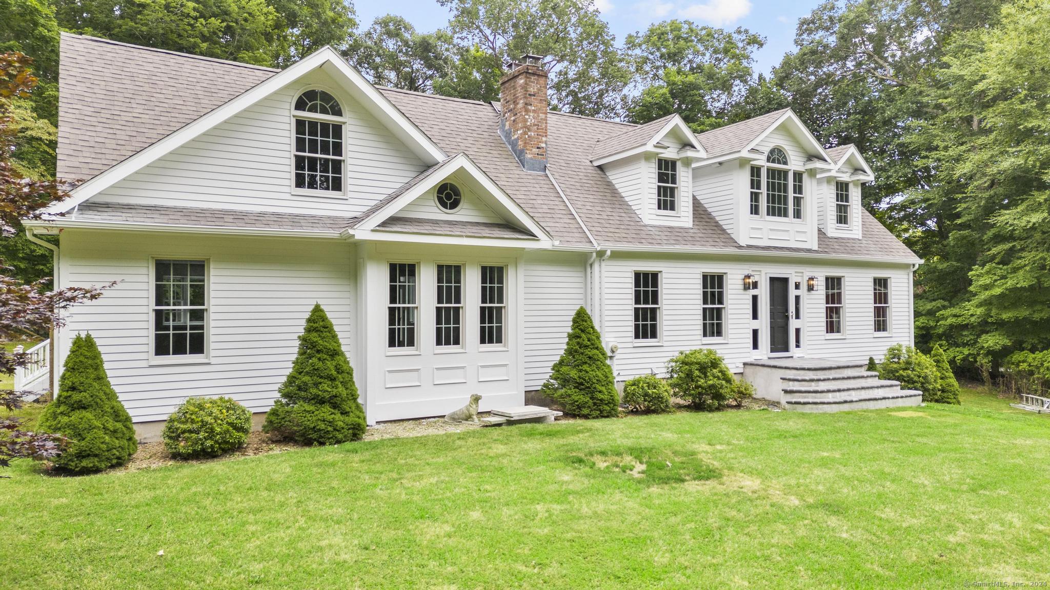 16 Country Village Lane Clinton CT 06413
