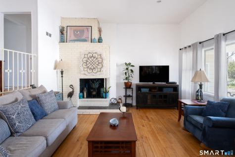 56 Lakeview Drive Stamford CT 06905