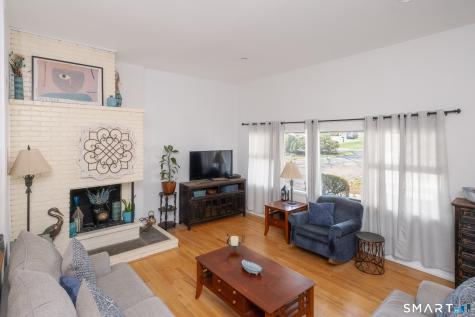 56 Lakeview Drive Stamford CT 06905