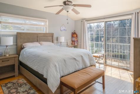 56 Lakeview Drive Stamford CT 06905