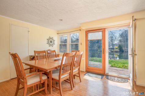 56 Lakeview Drive Stamford CT 06905