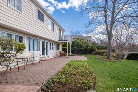 56 Lakeview Drive Stamford CT 06905