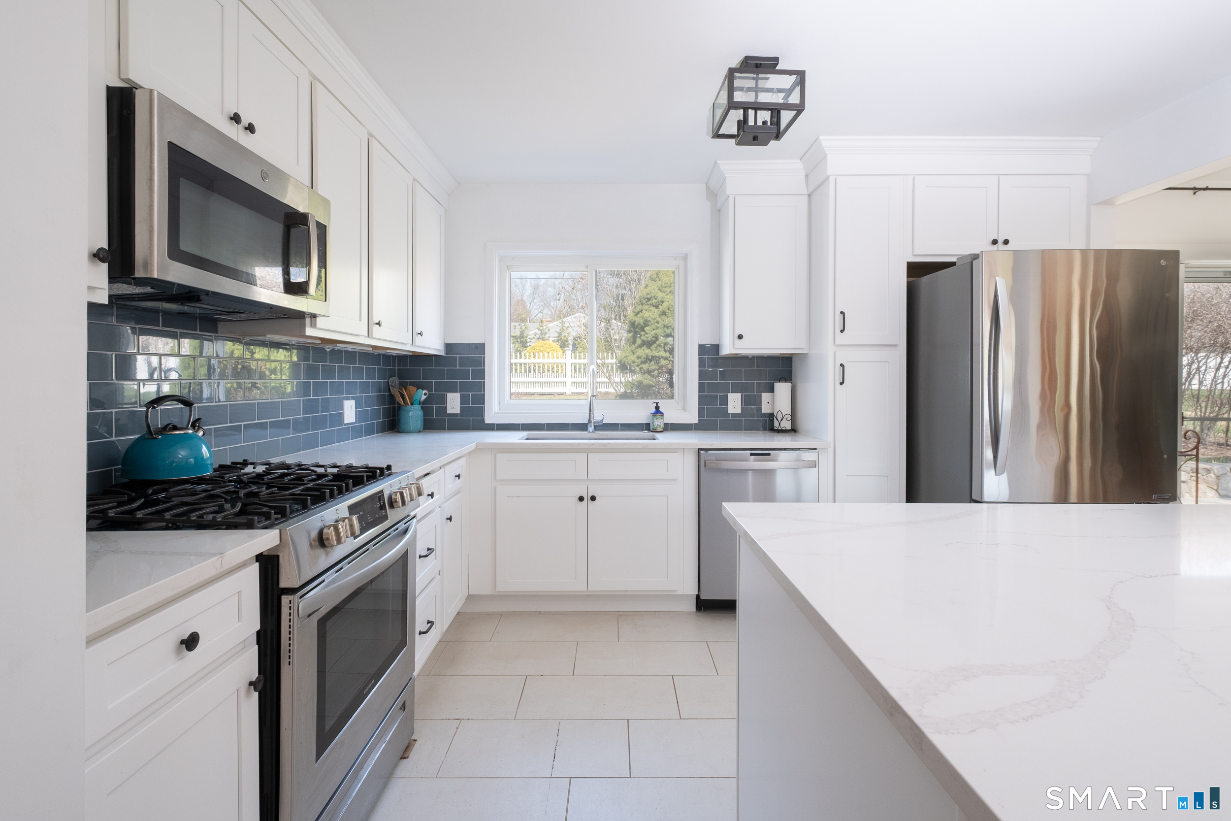 56 Lakeview Drive Stamford CT 06905