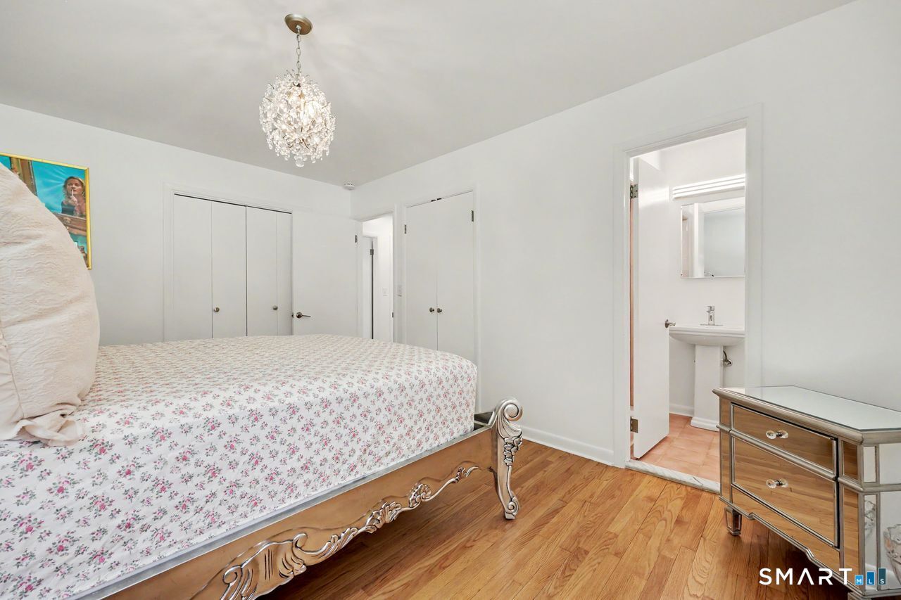 48 Mulberry Road Woodbridge CT 06525