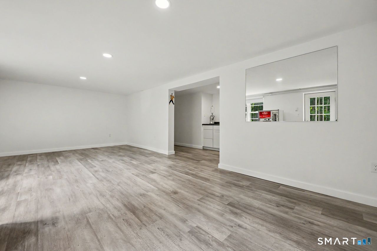 48 Mulberry Road Woodbridge CT 06525